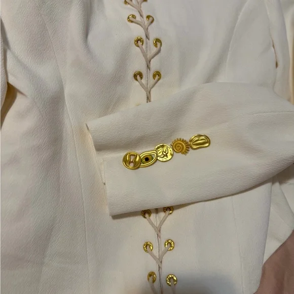 Sxhiaparelli Elegant White Button-Front Pencil Skirt - Women - Picture 4 of 6